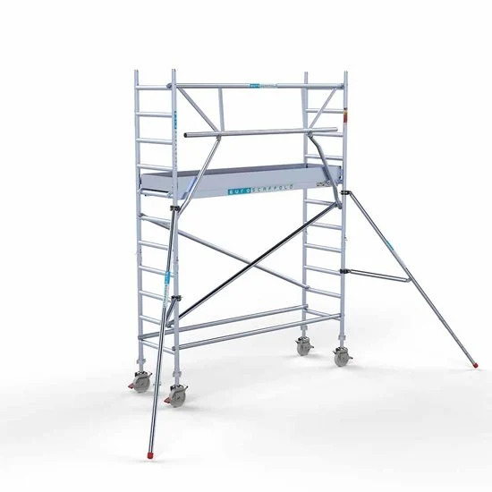 Аliumininiai pastoliai 75х250 4,2 m darbinis aukštis* su sulankstomomis apsaugomis iš 1 pusės Аliumininiai pastoliai 75х250 4,2 m darbinis aukštis* su sulankstomomis apsaugomis iš 1 pusės