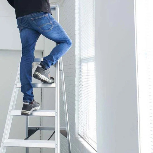 Laiptai vienpusiai 8 laipteliai Laiptai vienpusiai 8 laipteliai